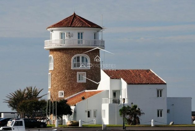 Nowy budynek - Mieszkanie w bloku -
Almerimar - 1ª Linea De Playa