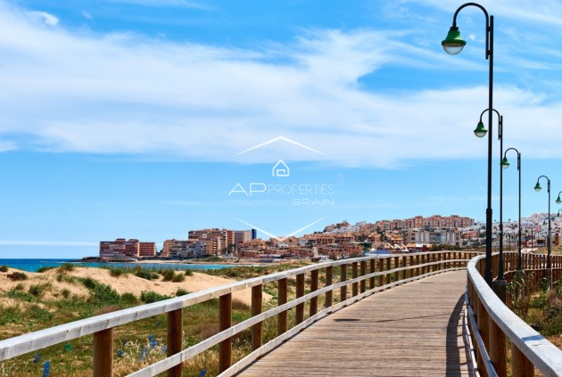 New Build - Apartment - Penthouse -
Torrevieja - La Mata