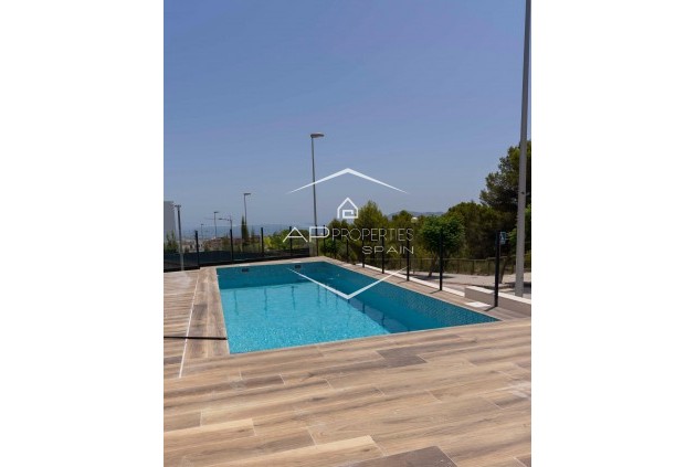 New Build - Villa / Detached -
Polop - Alberca