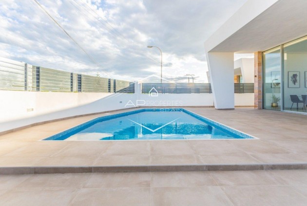 Nouvelle construction - Villa / Indépendante -
Torrevieja - Torreta Florida