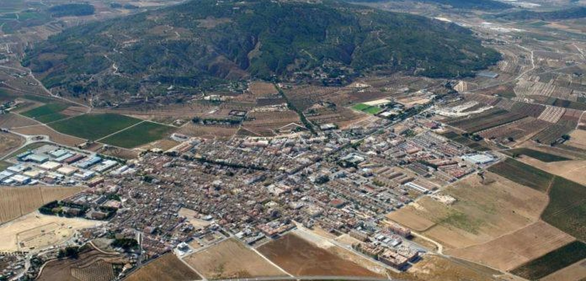 Nueva construcción  - Villa / Independiente -
Pinoso - Campo