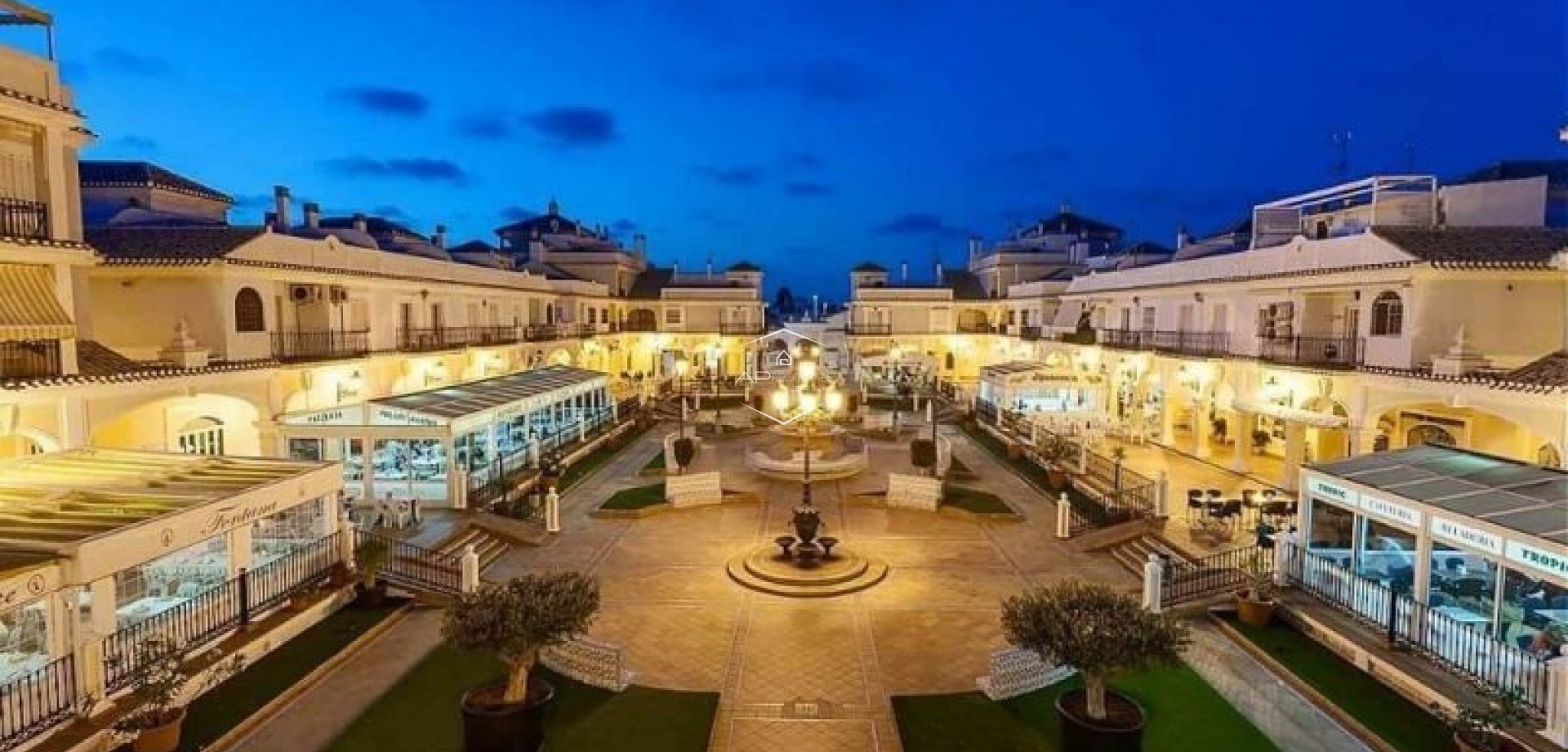 Nowy budynek - Bungalow -
Pilar de la Horadada - La Torre de la Horadada