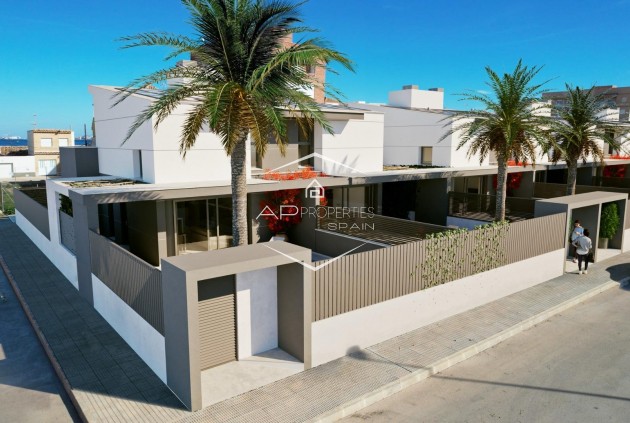 New Build - Villa / Detached -
Los Nietos - Centro