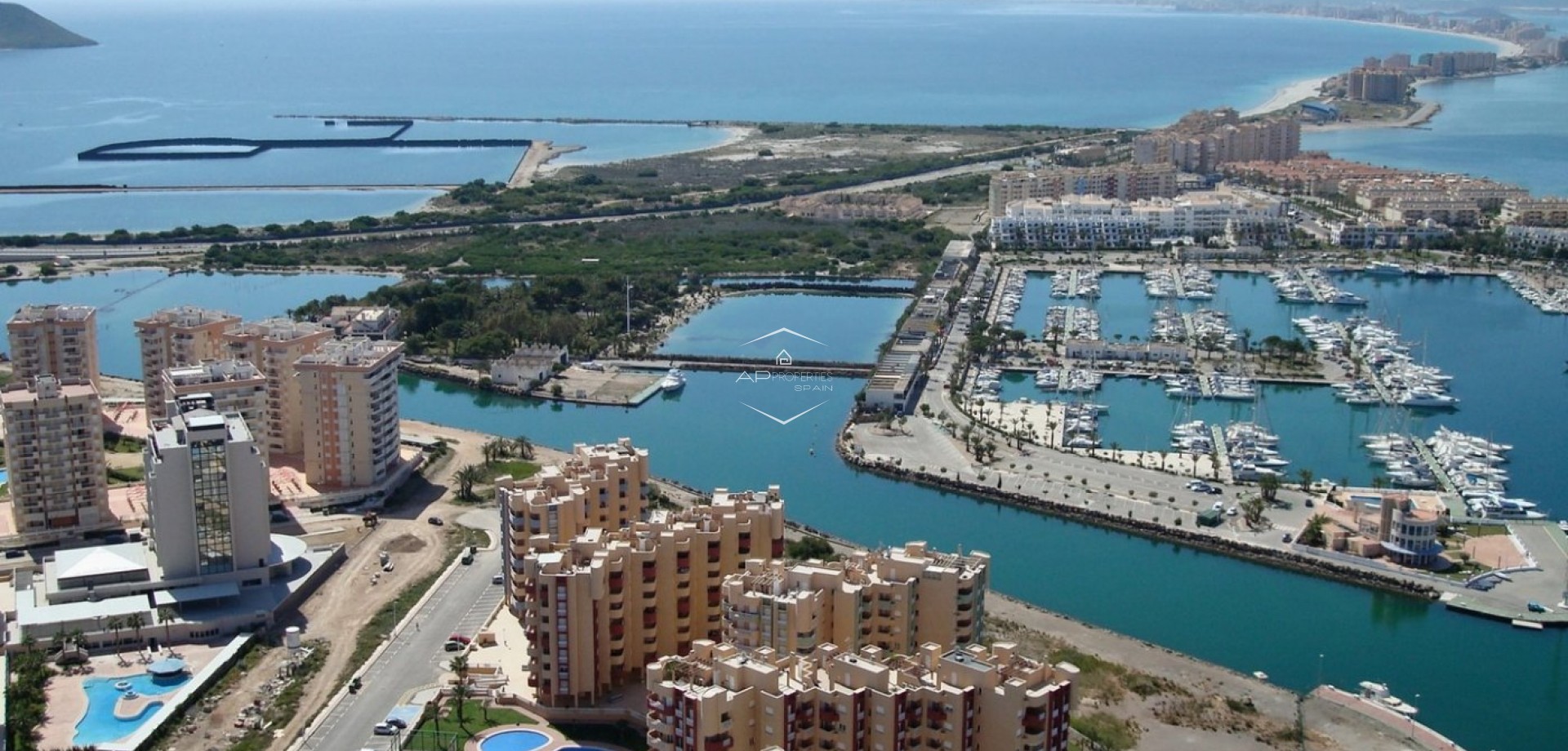 Nowy budynek - Mieszkanie w bloku -
La Manga del Mar Menor - La Manga