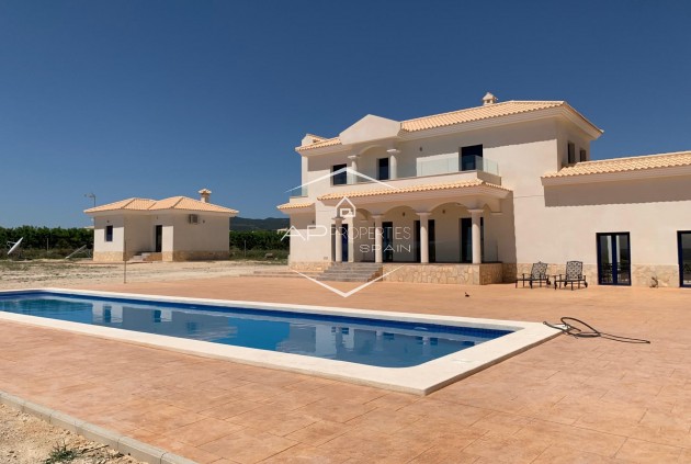 New Build - Villa / Detached -
Pinoso - Camino Del Prado