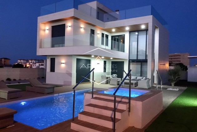 New Build - Villa / Detached -
Orihuela Costa - Campoamor