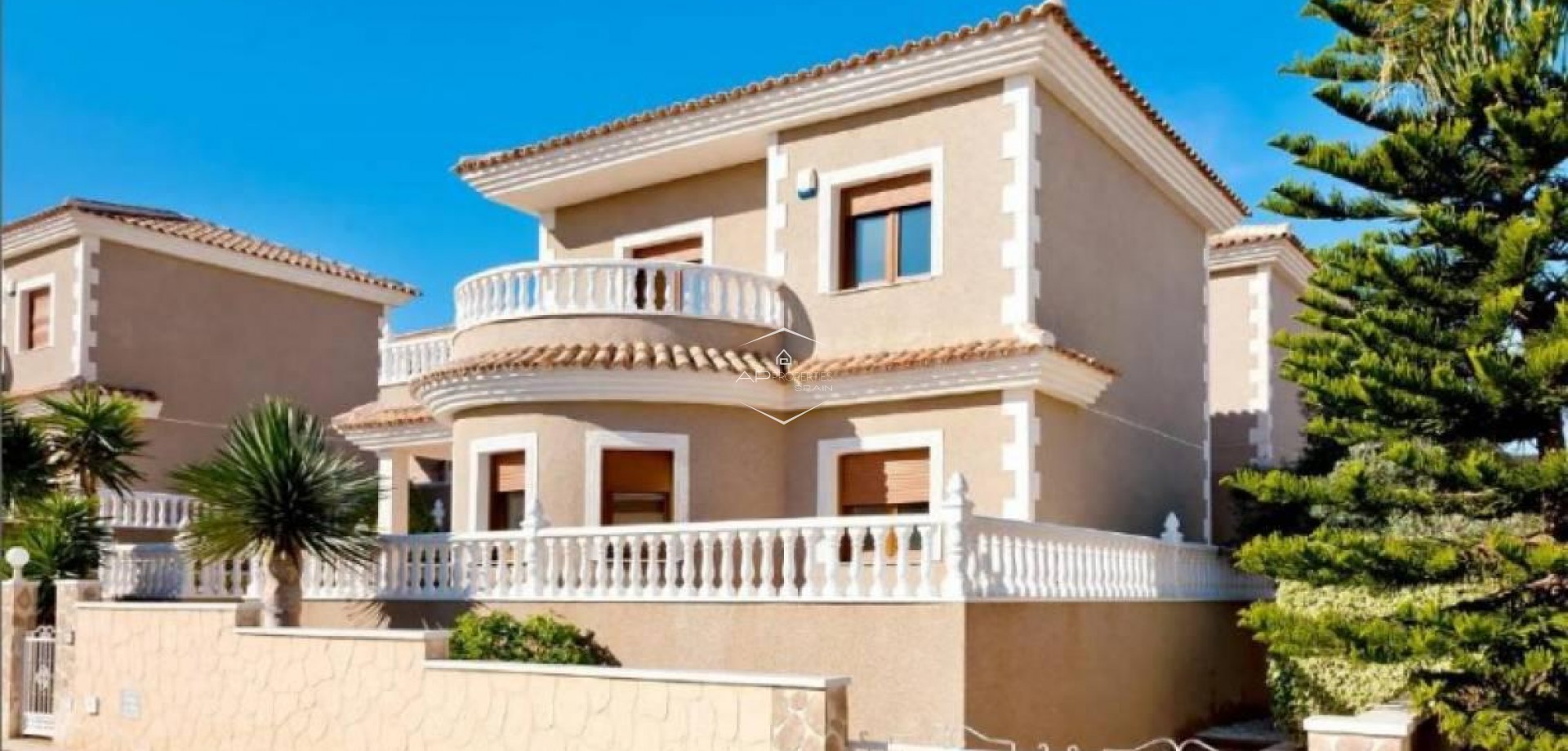 Nouvelle construction - Villa / Indépendante -
Torrevieja - Los Altos