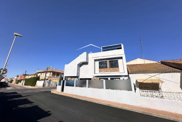 Nueva construcción  - Bungalow -
San Pedro del Pinatar - Lo pagan