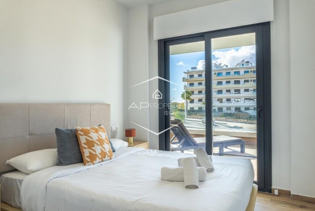 Reventa - Apartamento / piso -
Arenales del Sol - Arenales