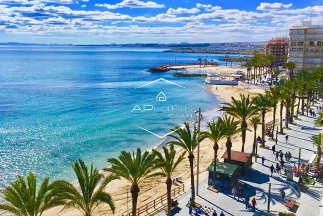 Nowy budynek - Mieszkanie w bloku -
Torrevieja - Playa Del Cura