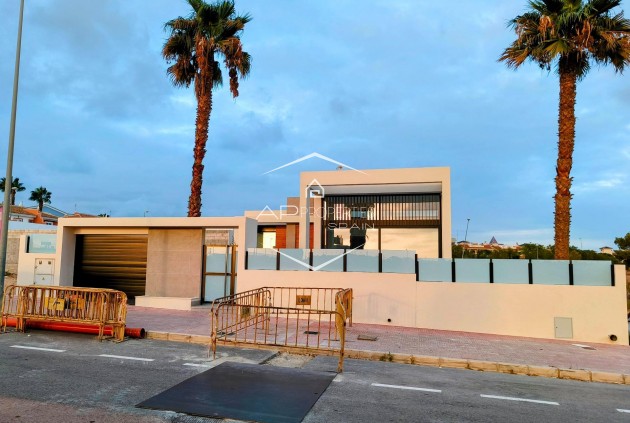 New Build - Villa / Detached -
Rojales - Doña Pepa