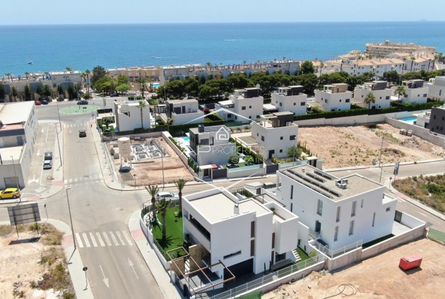 New Build - Villa / Detached -
Orihuela Costa - Campoamor