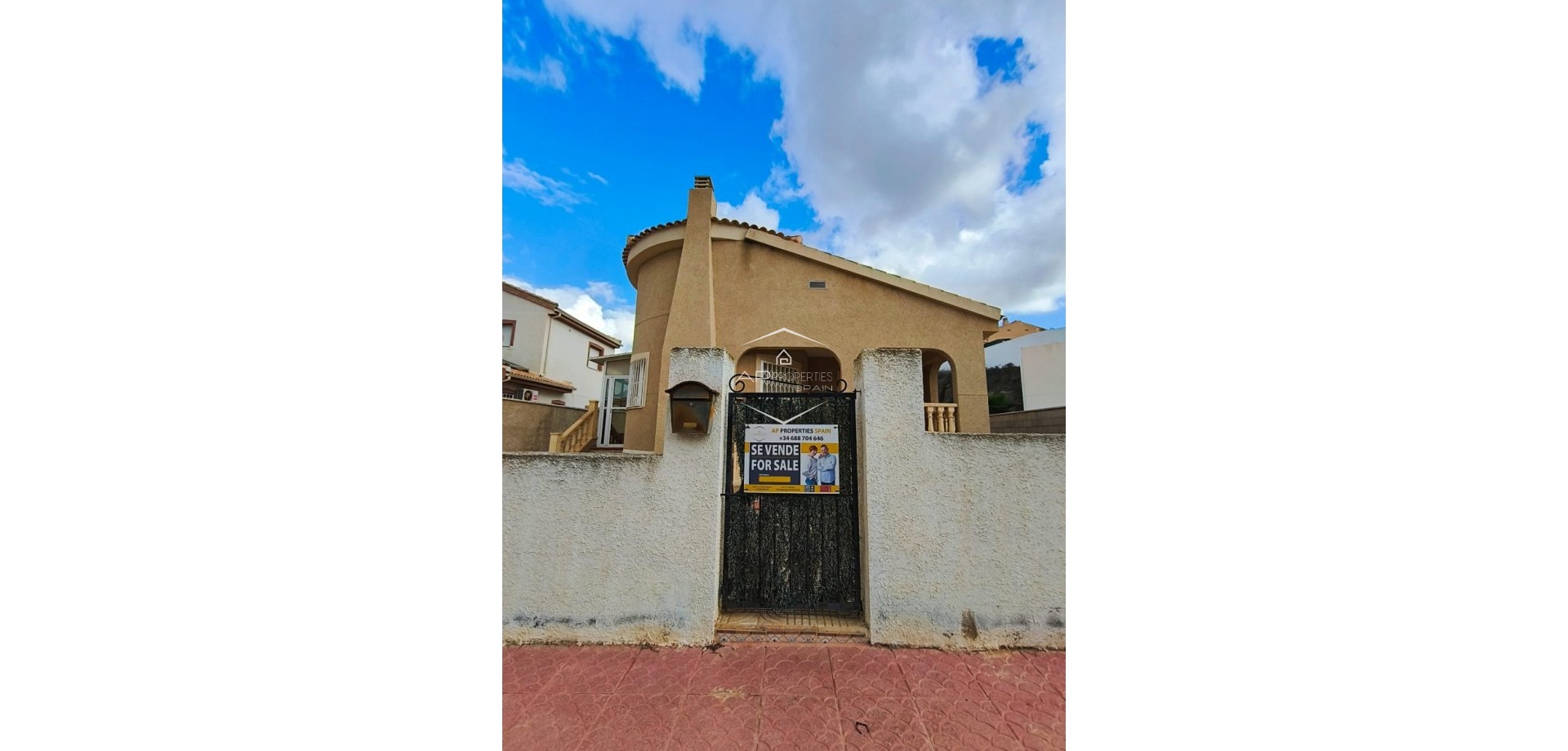 Resale - Villa / Detached -
Rojales - Cuidad Quesada