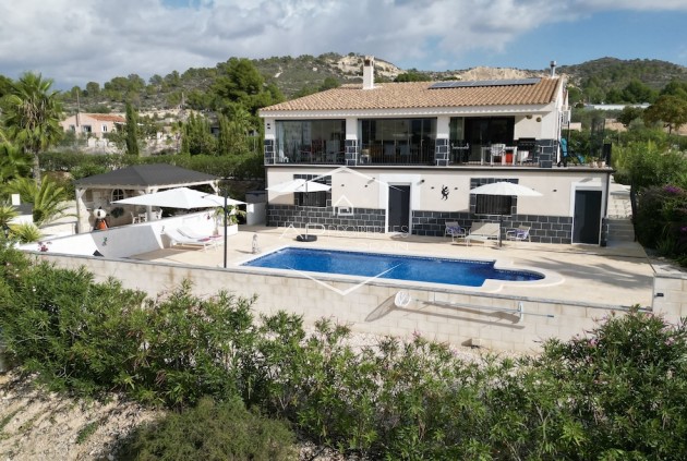 Resale - Villa / Detached -
La Romana