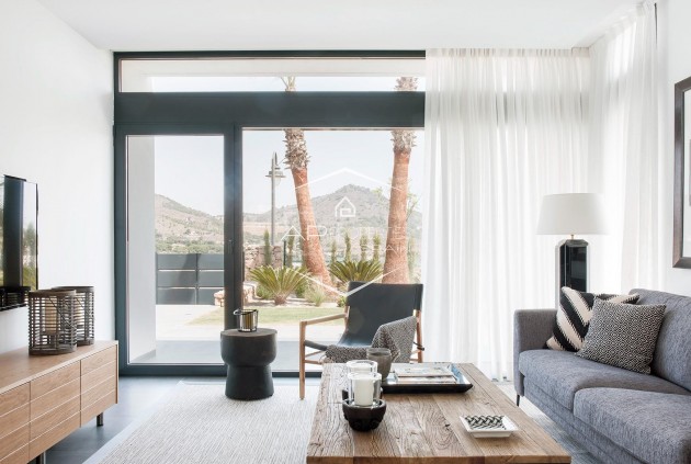 Nueva construcción  - Villa - Independiente -
La Manga Club