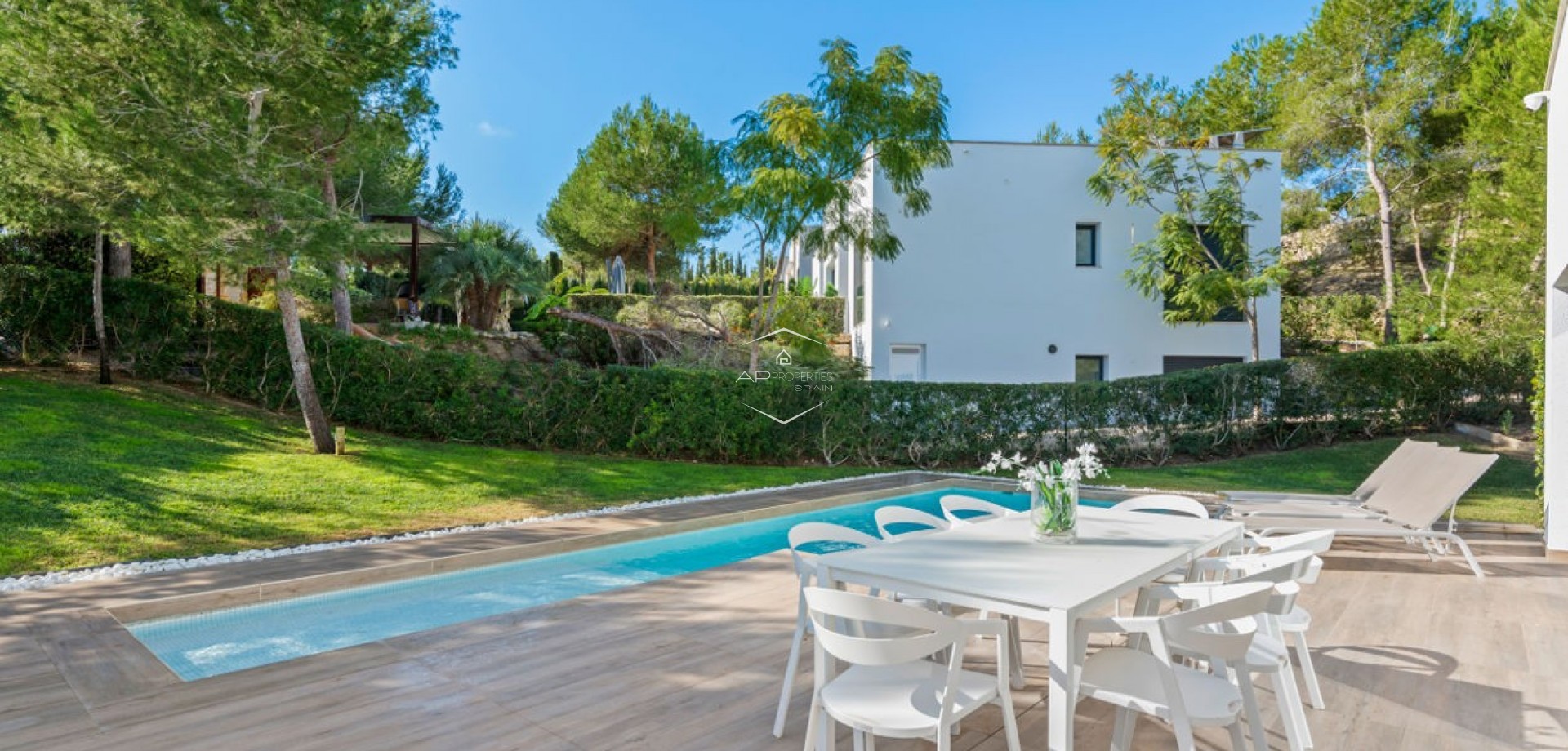 Resale - Villa - Detached -
Orihuela Costa - Las Colinas Golf