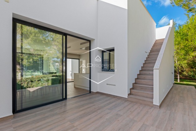 Resale - Villa - Detached -
Orihuela Costa - Las Colinas Golf