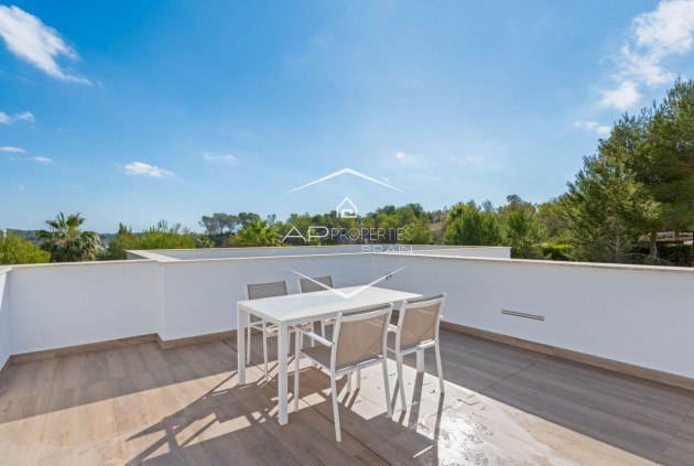 Resale - Villa - Detached -
Orihuela Costa - Las Colinas Golf