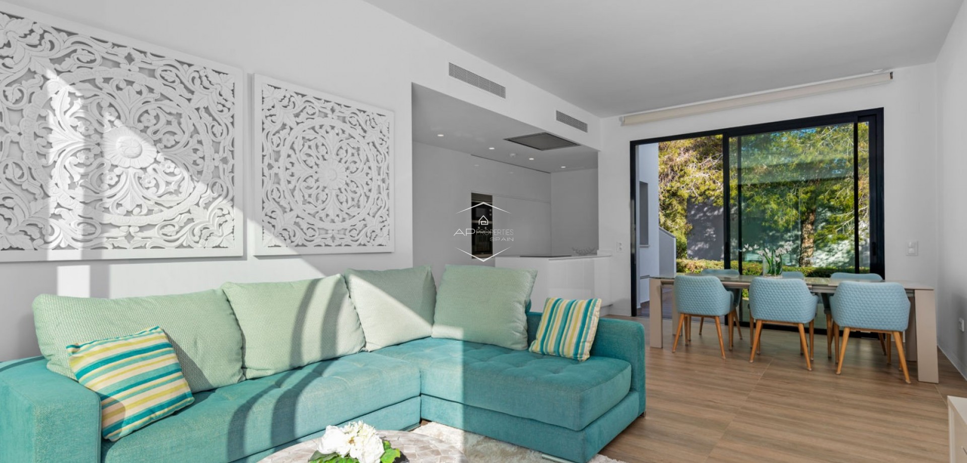 Resale - Villa - Detached -
Orihuela Costa - Las Colinas Golf