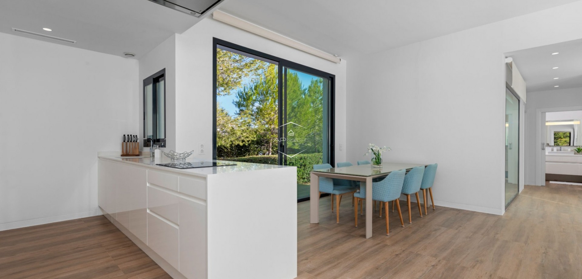 Resale - Villa - Detached -
Orihuela Costa - Las Colinas Golf