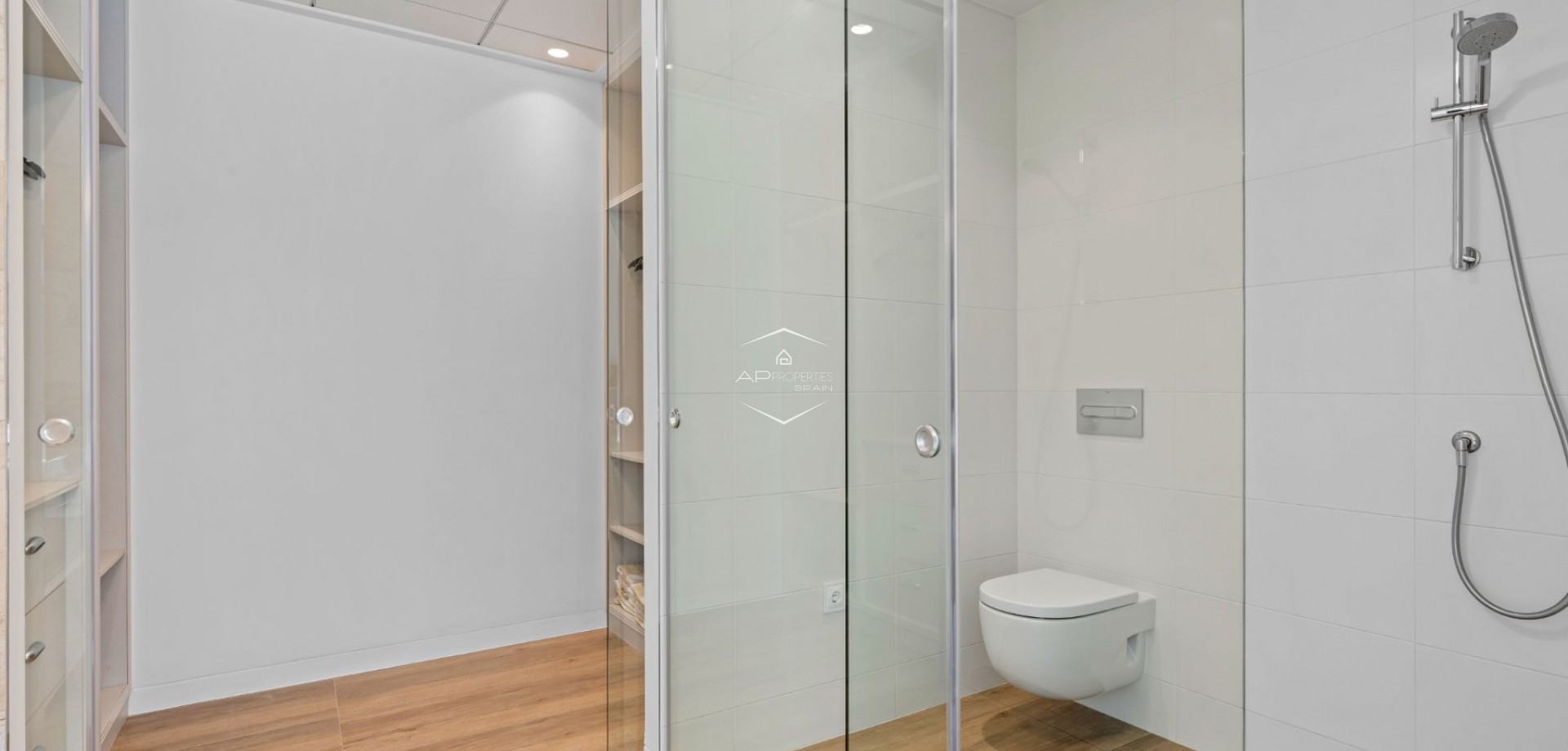 Resale - Villa - Detached -
Orihuela Costa - Las Colinas Golf