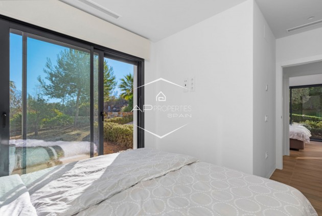 Resale - Villa - Detached -
Orihuela Costa - Las Colinas Golf