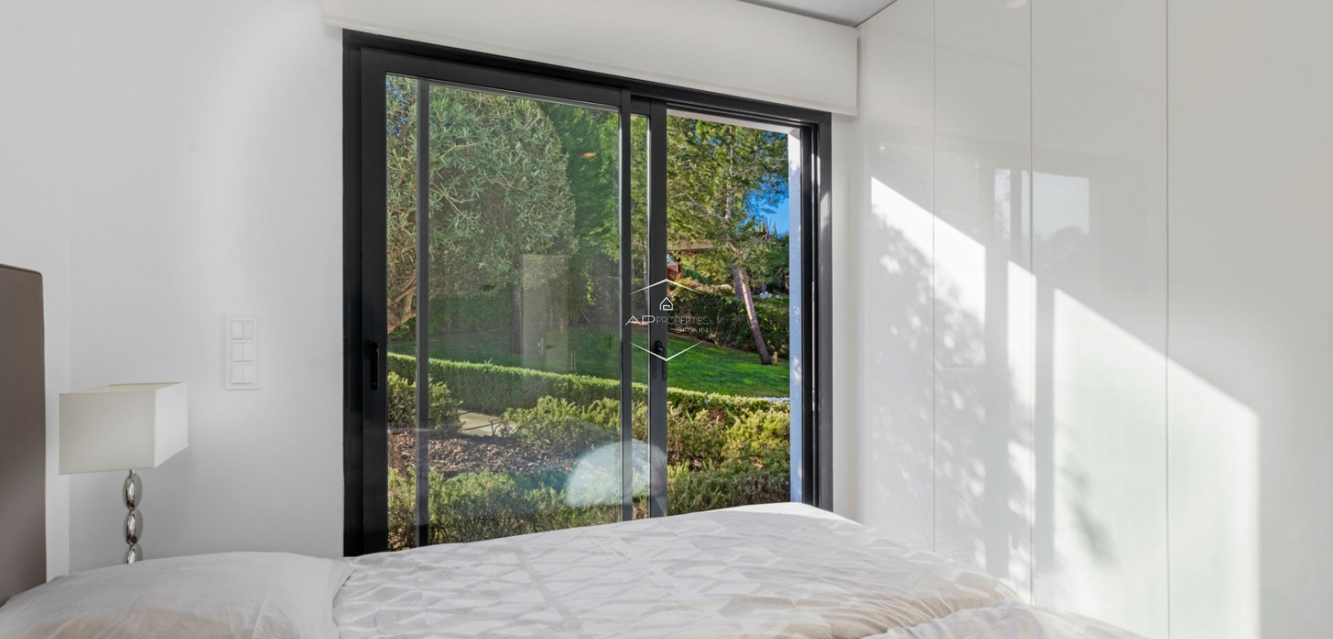 Resale - Villa - Detached -
Orihuela Costa - Las Colinas Golf