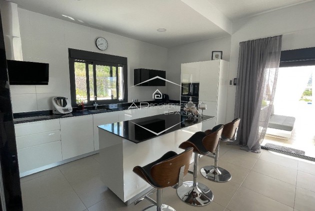 New Build - Villa - Detached -
Macisvenda