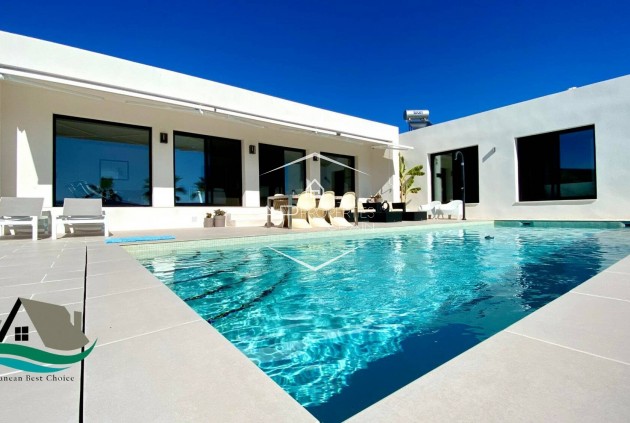 Nieuwbouw Woningen - Villa - Vrijstaand -
Hondón de las Nieves