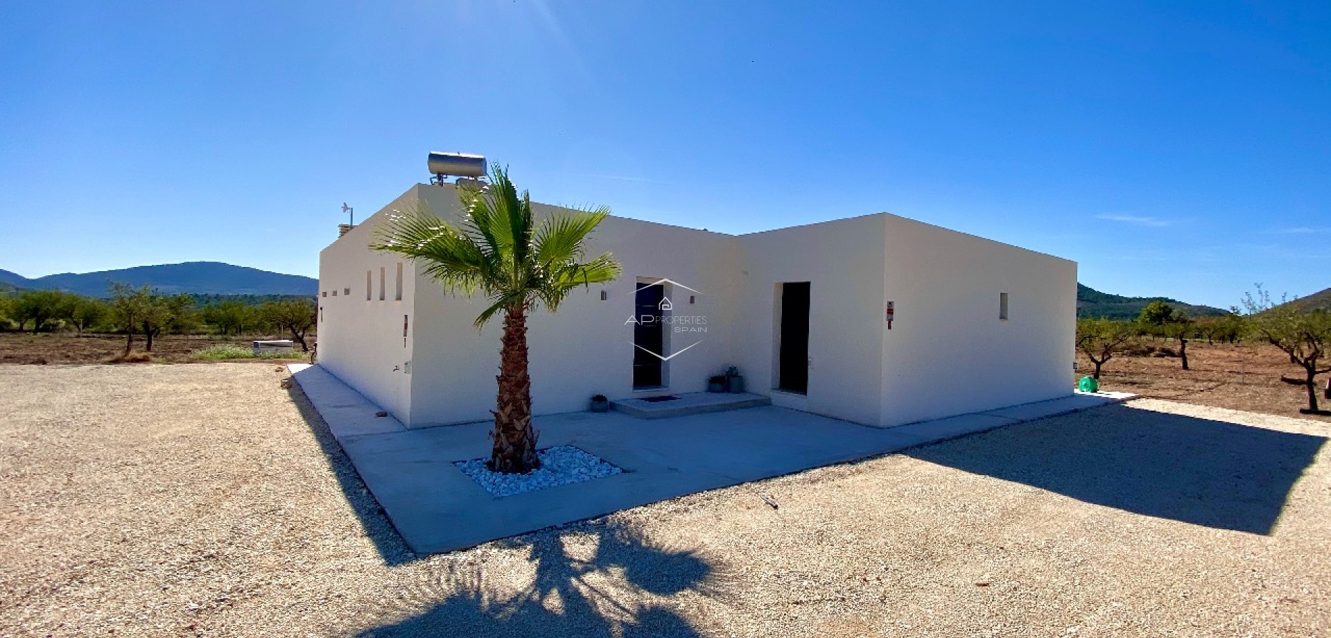 Resale - Villa / Detached -
La Romana