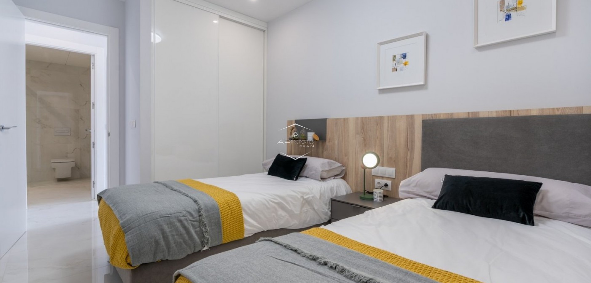 Nouvelle construction - Appartement -
Benidorm - Poniente