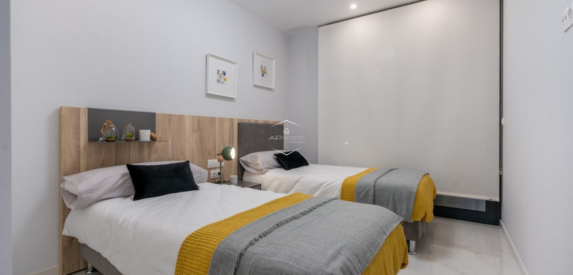 Nouvelle construction - Appartement -
Benidorm - Poniente