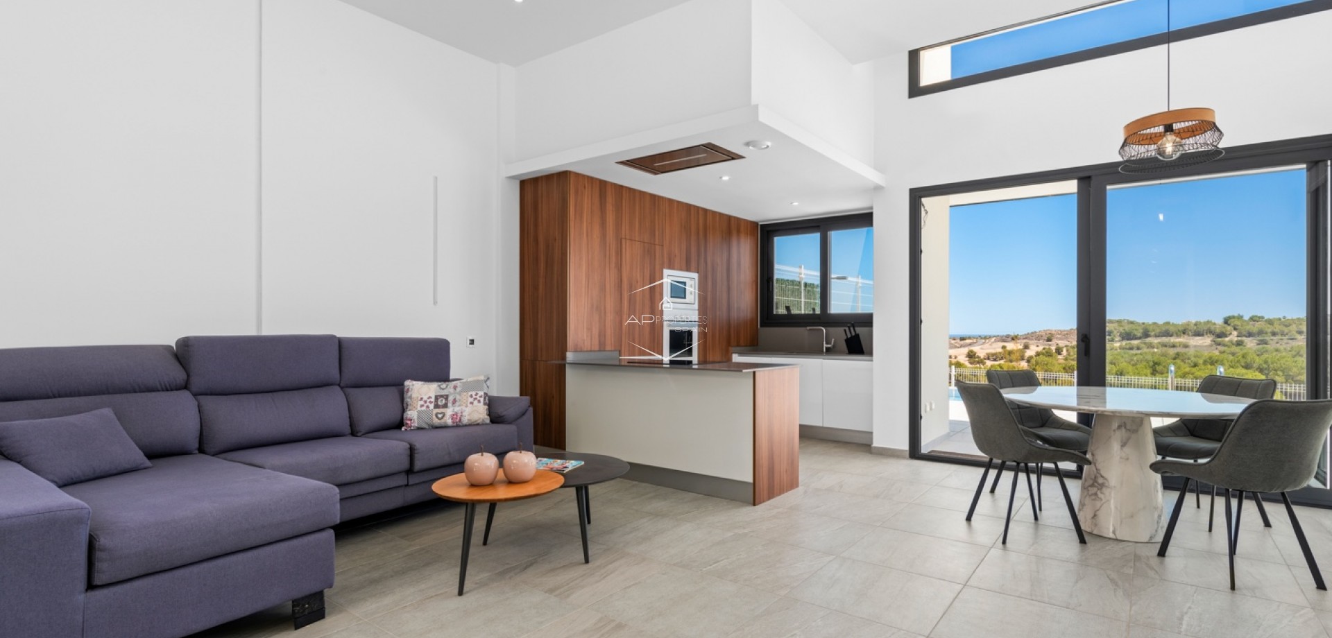 Resale - Villa - Detached -
San Miguel de Salinas - Costa Blanca South