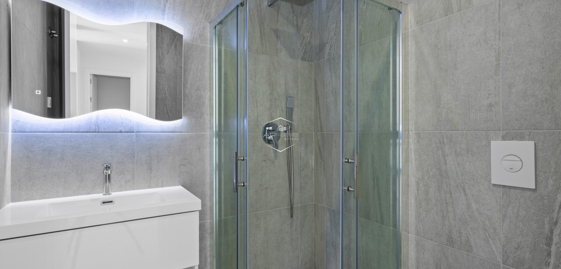 Resale - Villa - Detached -
San Miguel de Salinas - Costa Blanca South