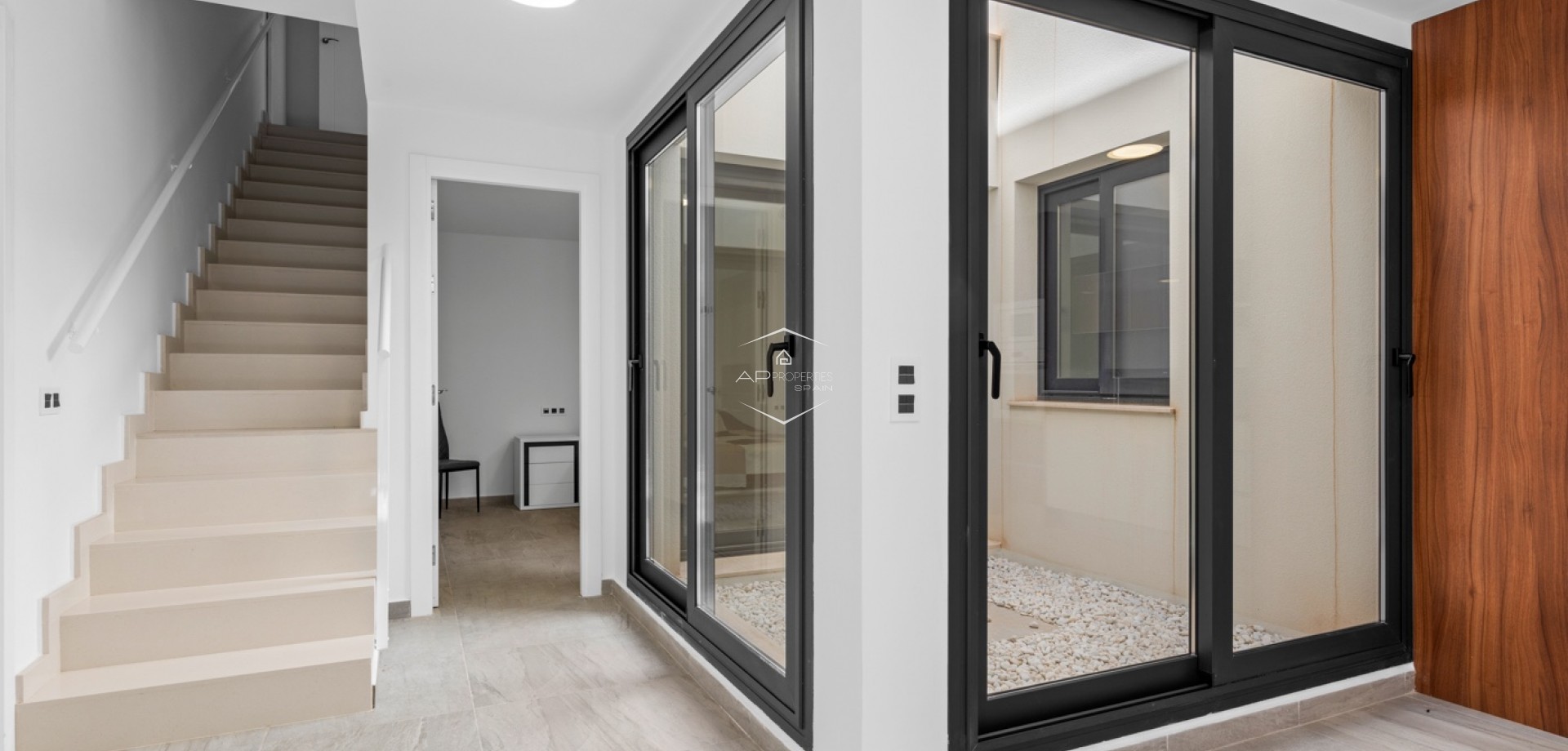 Resale - Villa - Detached -
San Miguel de Salinas - Costa Blanca South