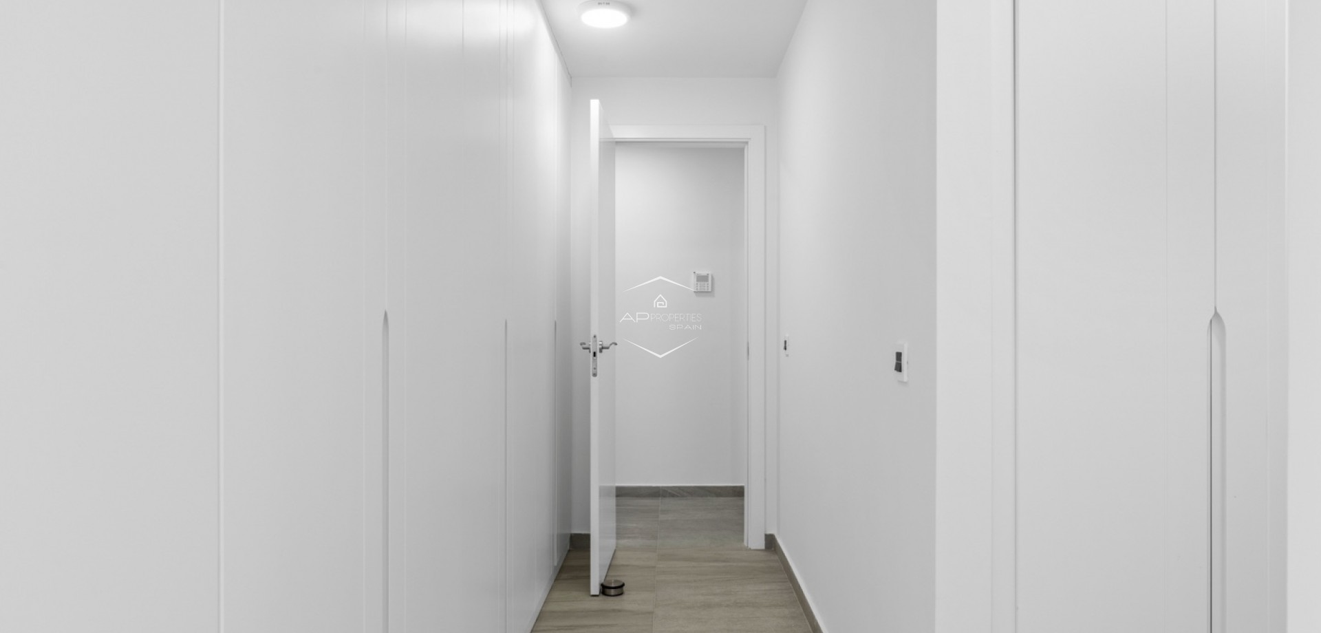 Resale - Villa - Detached -
San Miguel de Salinas - Costa Blanca South