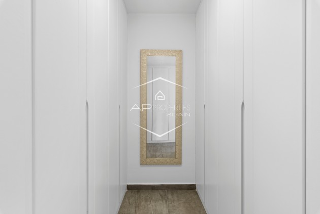 Resale - Villa - Detached -
San Miguel de Salinas - Costa Blanca South