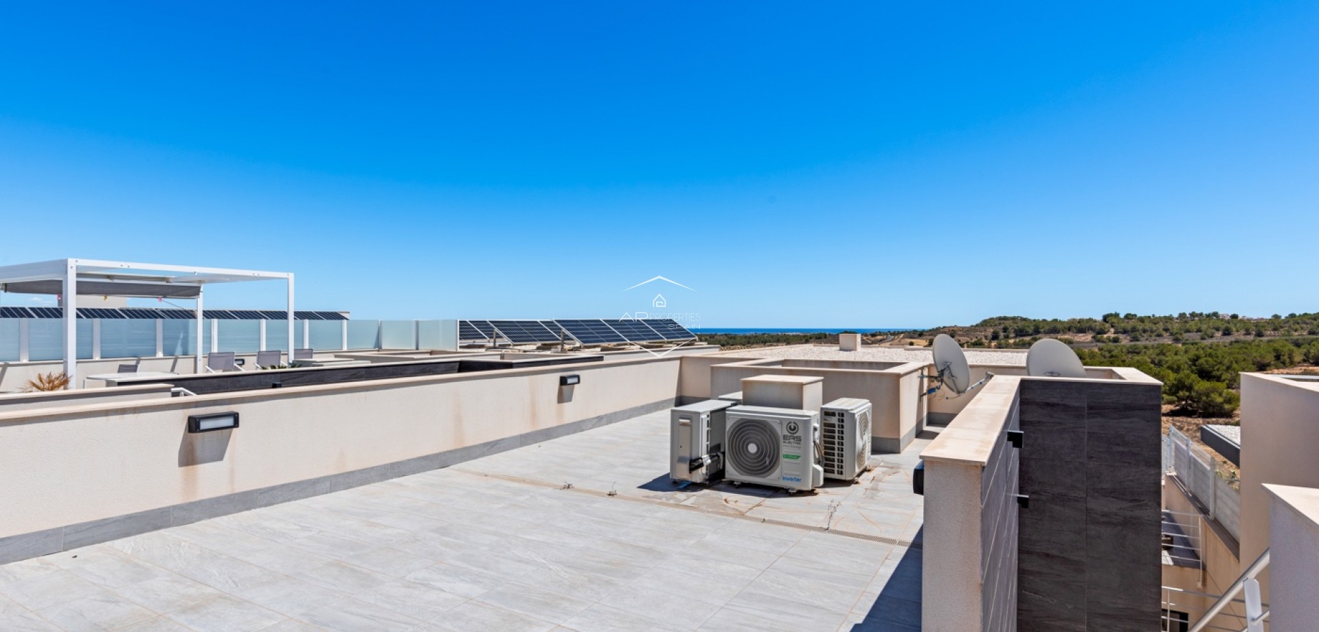 Resale - Villa - Detached -
San Miguel de Salinas - Costa Blanca South