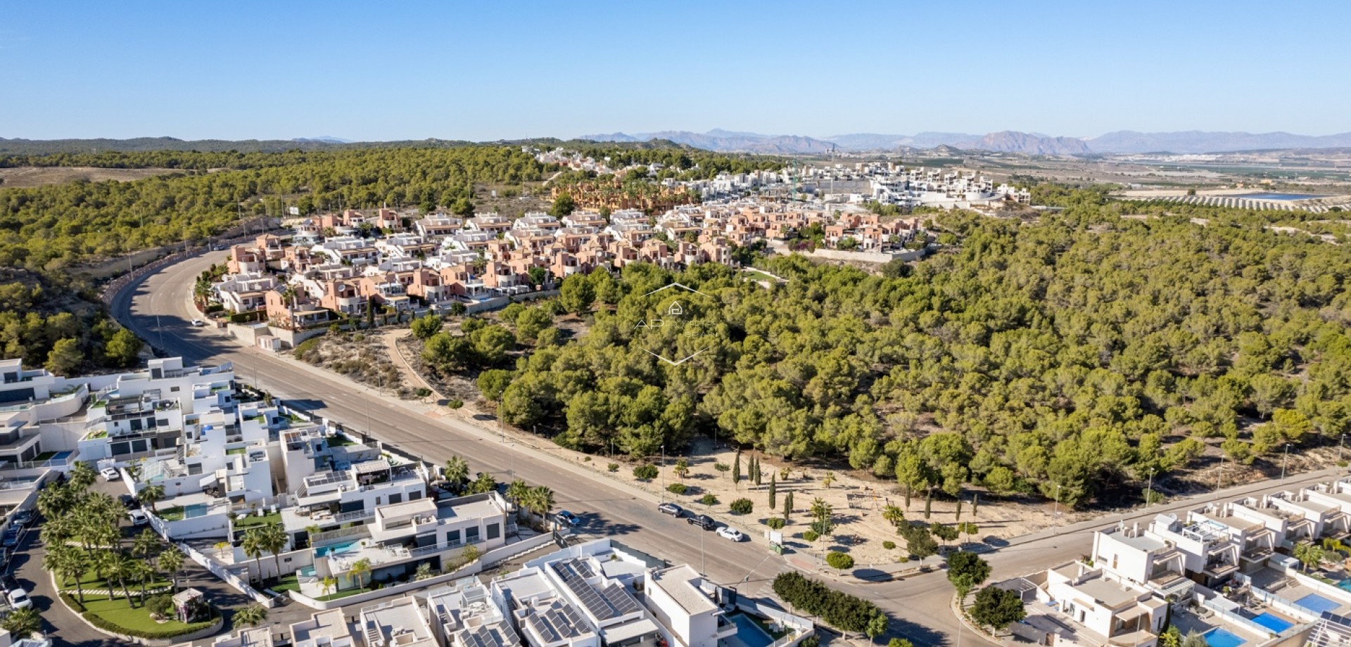 Resale - Villa - Detached -
San Miguel de Salinas - Costa Blanca South