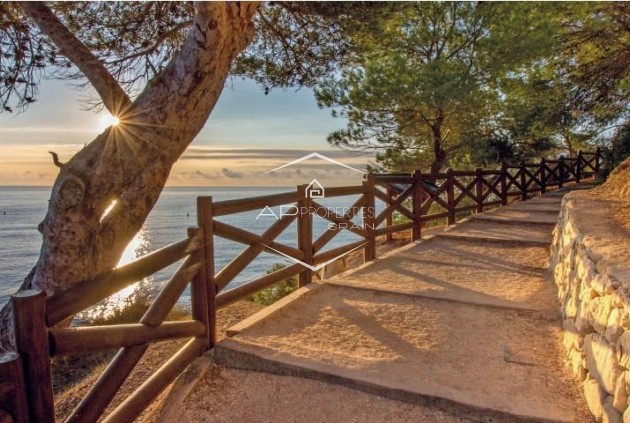 Nowy budynek - Willa - Dom wolnostojący -
Benissa - Cala Advocat