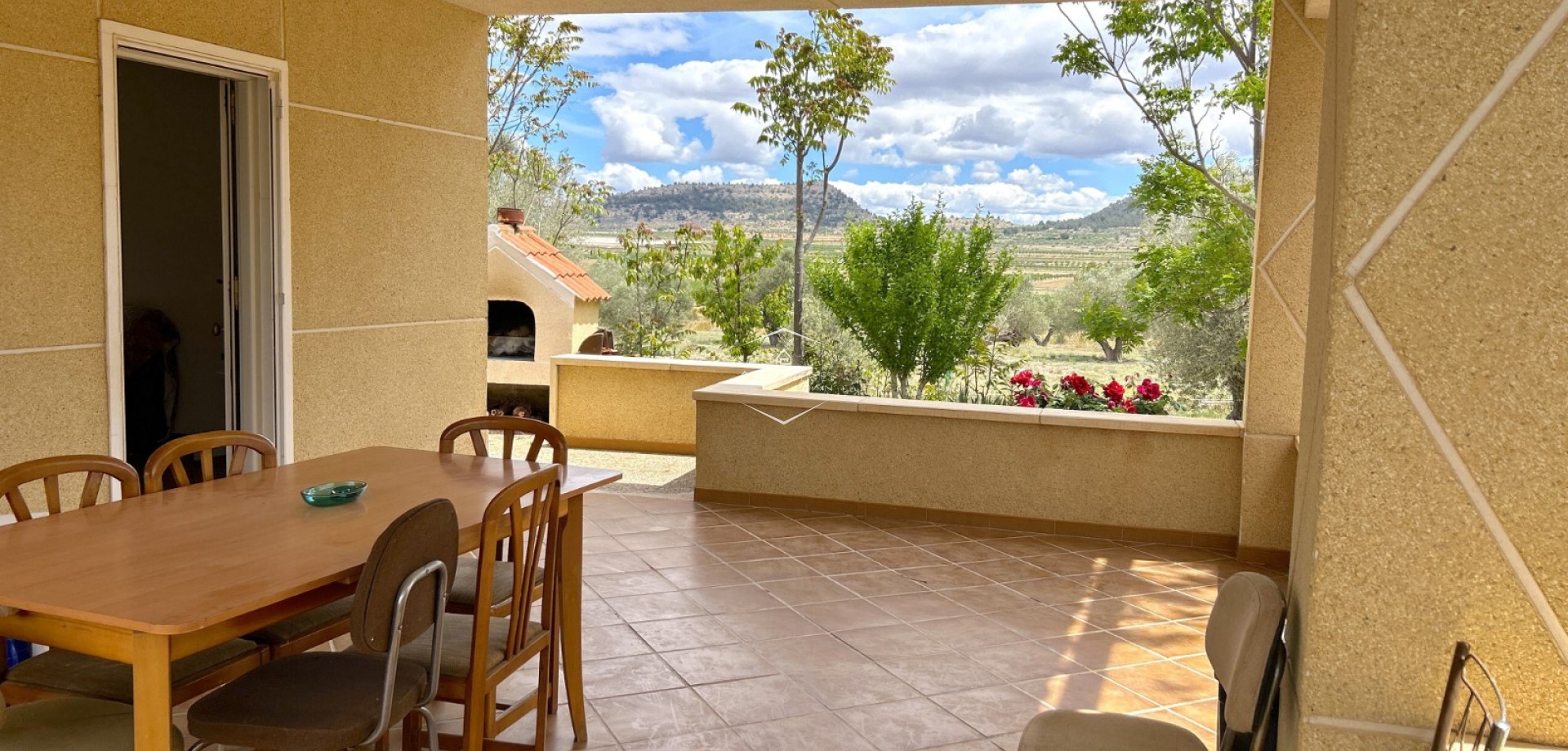 Reventa - Villa - Independiente -
Monovar