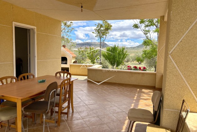 Reventa - Villa - Independiente -
Monovar