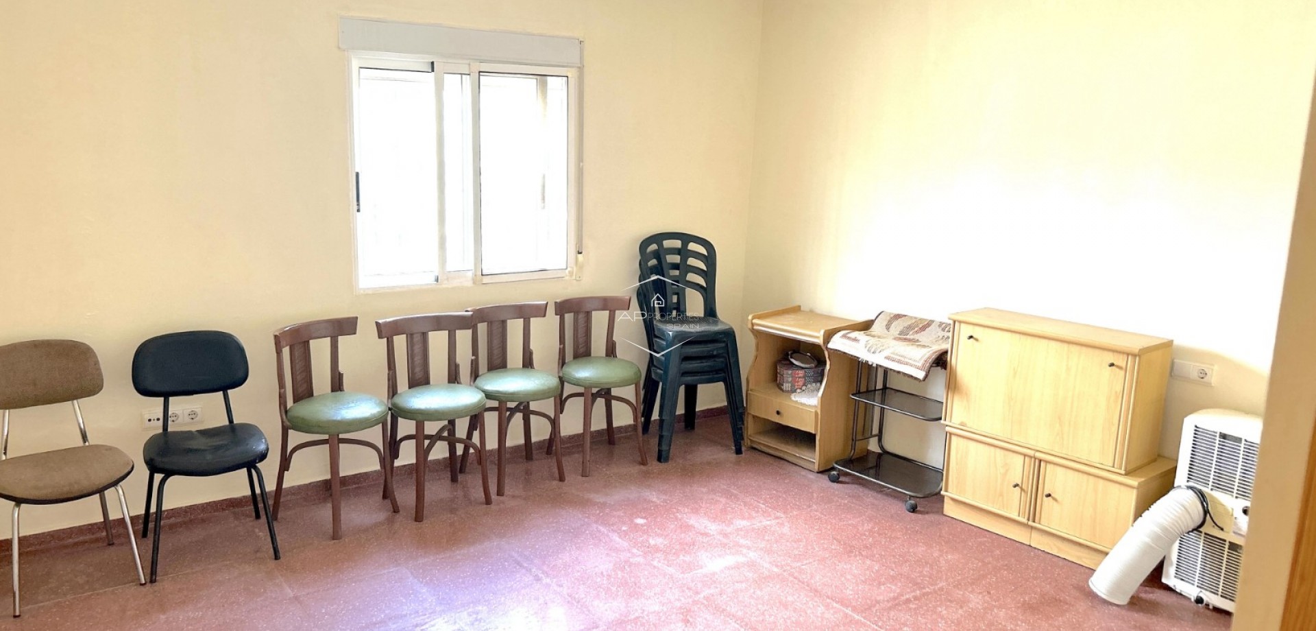 Reventa - Villa - Independiente -
Monovar