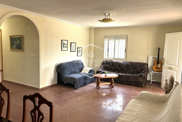 Reventa - Villa - Independiente -
Monovar