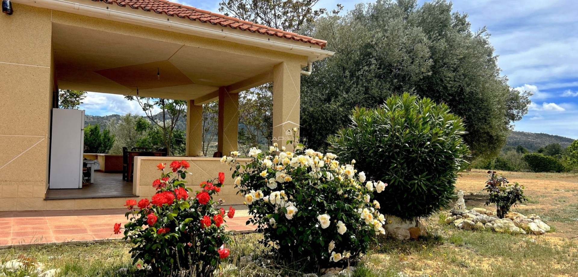 Reventa - Villa - Independiente -
Monovar