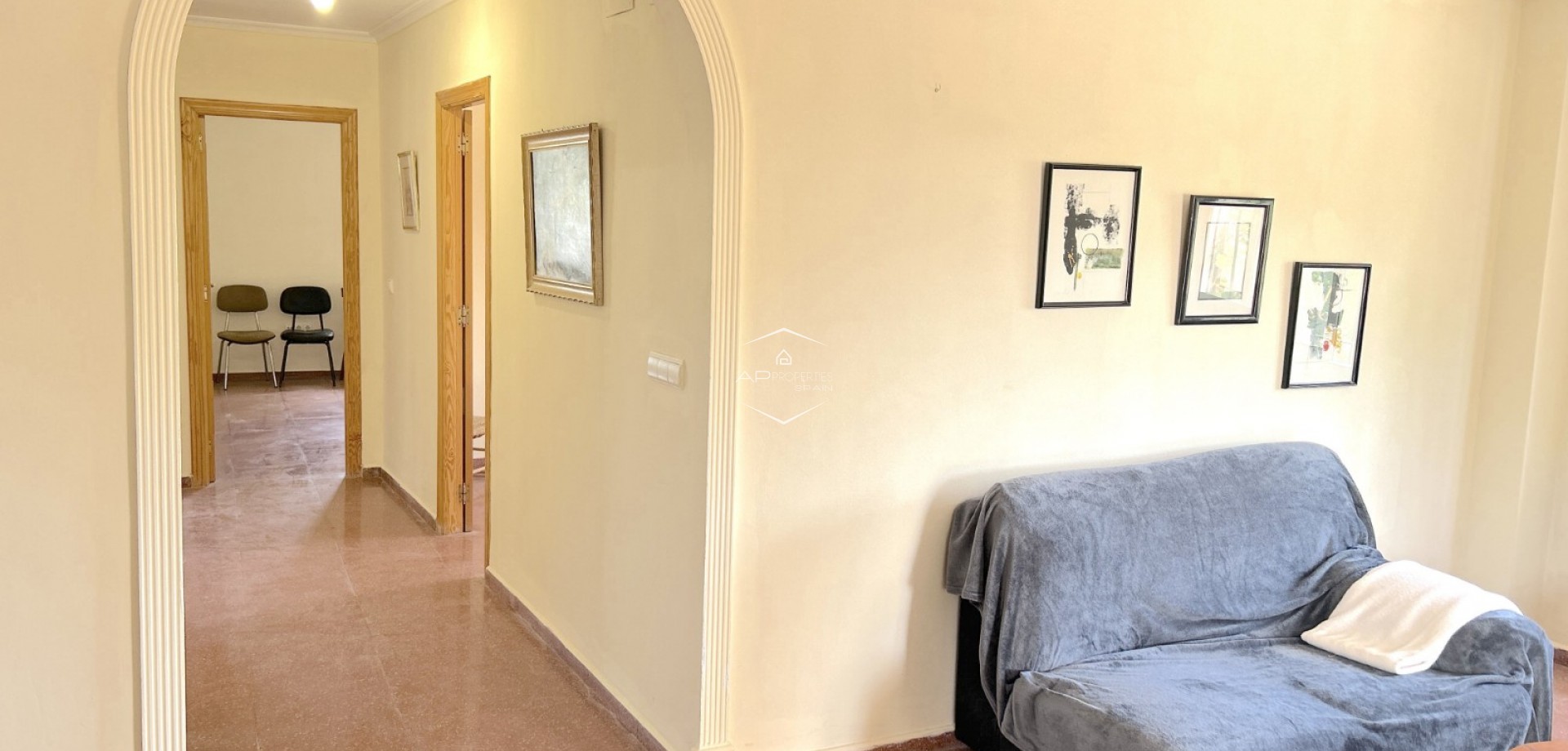 Reventa - Villa - Independiente -
Monovar