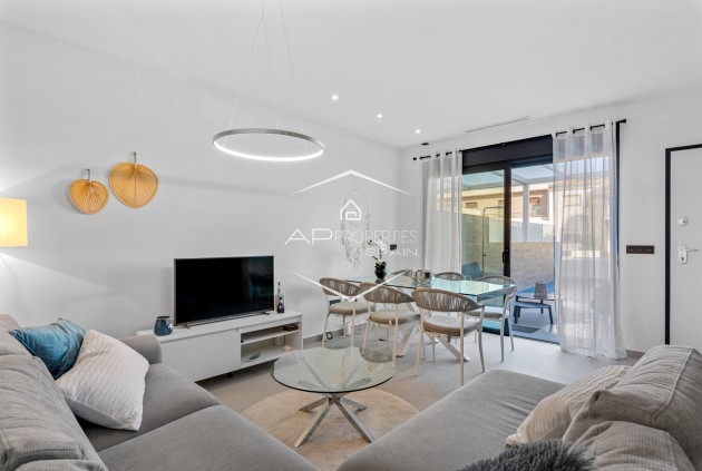 Reventa - Villa - Independiente -
Ciudad Quesada - Costa Blanca South