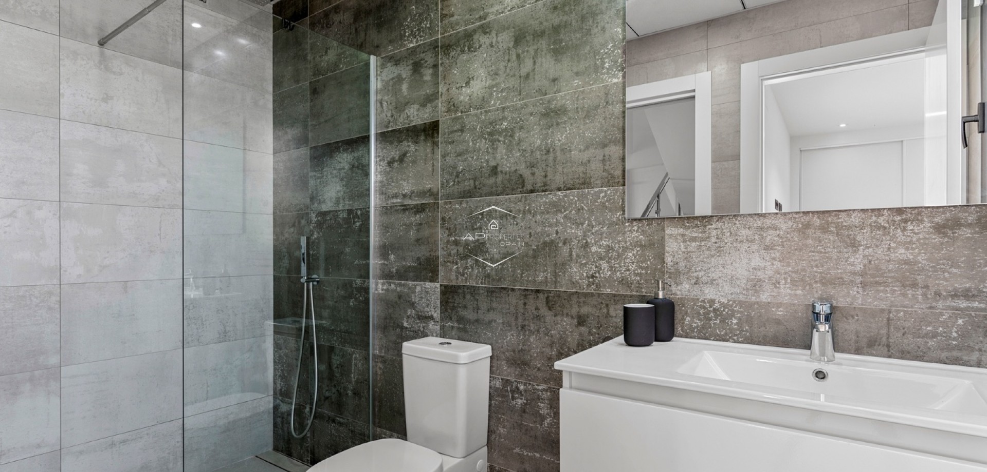 Reventa - Villa - Independiente -
Ciudad Quesada - Costa Blanca South