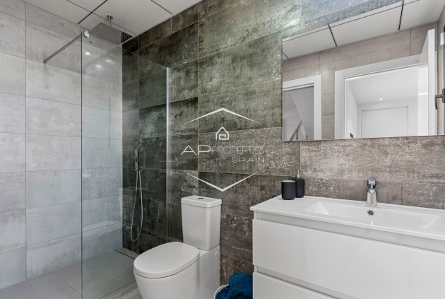 Reventa - Villa - Independiente -
Ciudad Quesada - Costa Blanca South