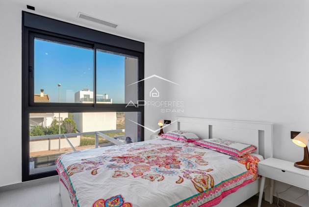 Reventa - Villa - Independiente -
Ciudad Quesada - Costa Blanca South